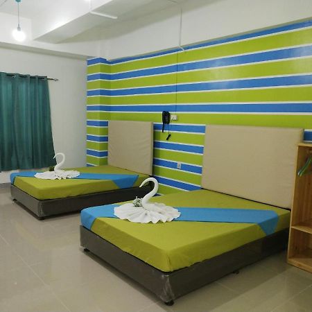 Yuj Inn Pasay Exterior foto
